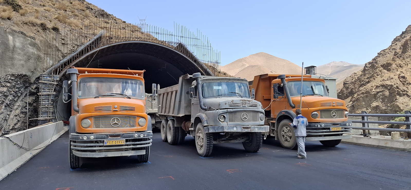 انجام موفق آزمایش بارگذاری پل های شماره 30، 31 و 32 آزاد راه تهران- شمال در آستانه افتتاح قریب الوقوع باند شرقی منطقه 2 این محور